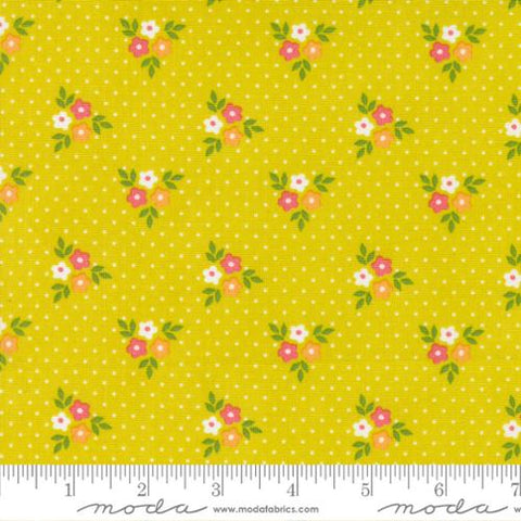 Strawberry Lemonade Bouquets Florals Dots Lemonade by Sherri & Chelsi for Moda
