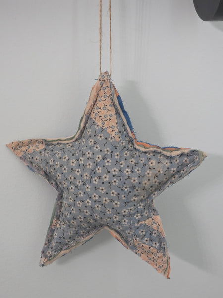 Antique Quilt Star